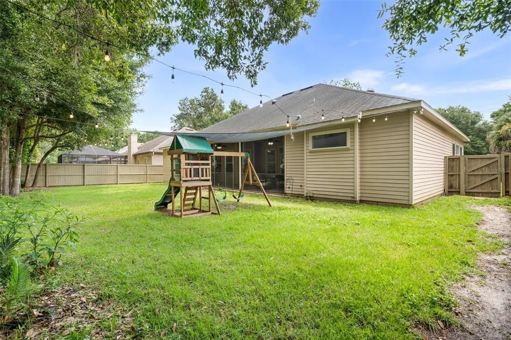 待售: $690,000 (4 贝兹, 3 浴室, 2963 平方英尺)