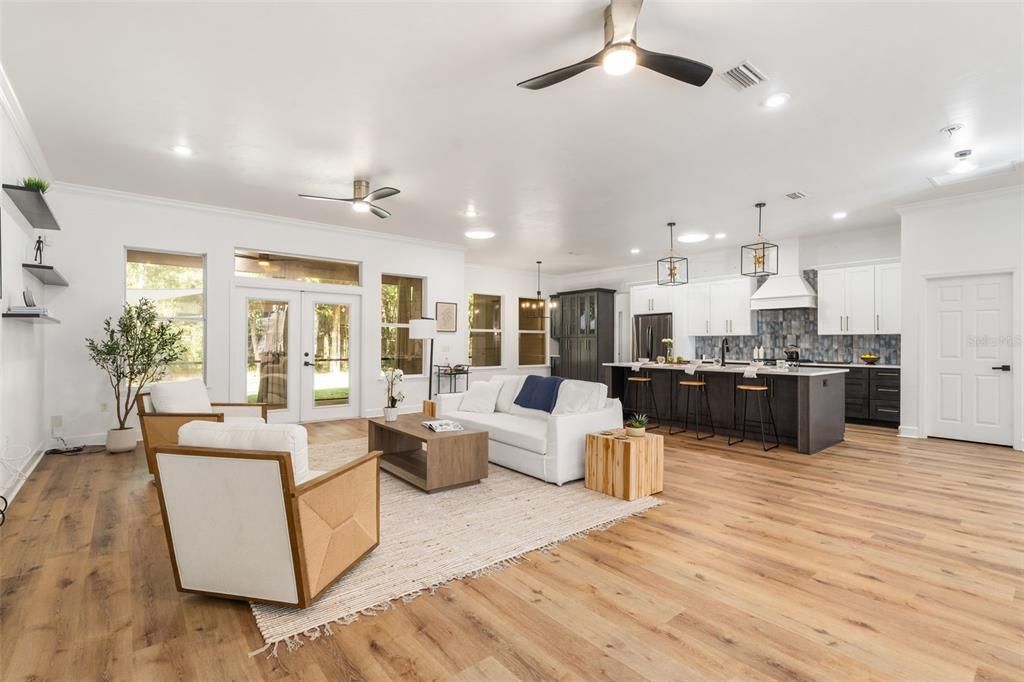 待售: $690,000 (4 贝兹, 3 浴室, 2963 平方英尺)