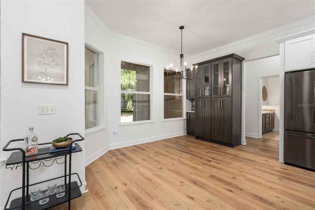 待售: $690,000 (4 贝兹, 3 浴室, 2963 平方英尺)