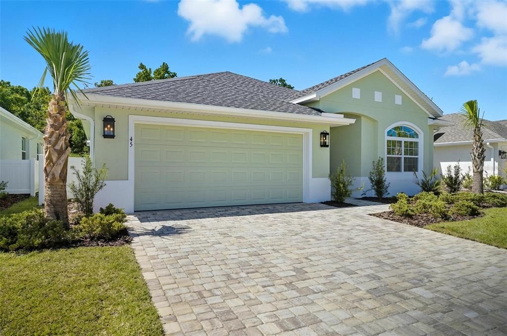 Под контрактом: $419,900 (3 спален, 2 ванн, 2034 Квадратных фут)