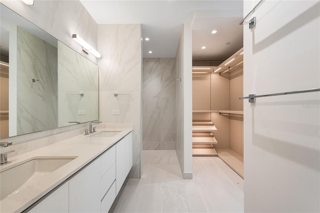 待售: $3,350,000 (3 贝兹, 3 浴室, 2807 平方英尺)