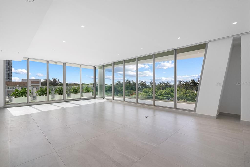 待售: $3,350,000 (3 贝兹, 3 浴室, 2807 平方英尺)