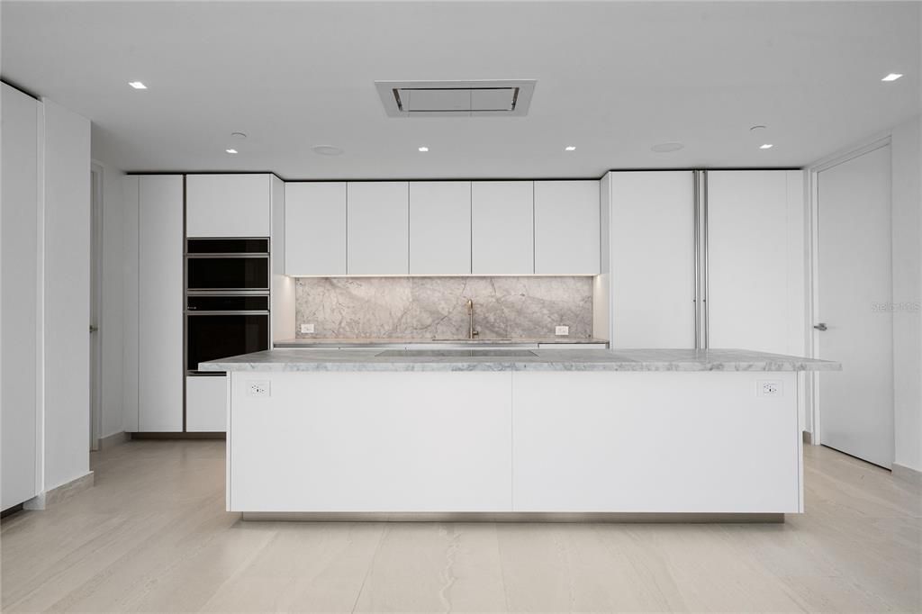 待售: $3,350,000 (3 贝兹, 3 浴室, 2807 平方英尺)