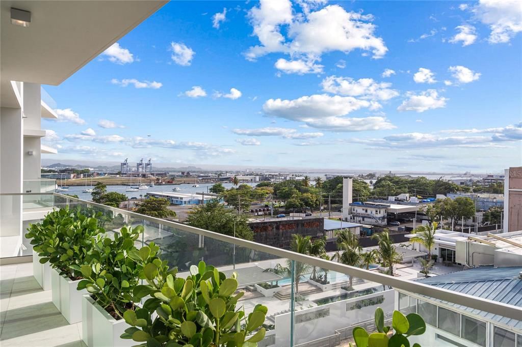 待售: $3,350,000 (3 贝兹, 3 浴室, 2807 平方英尺)