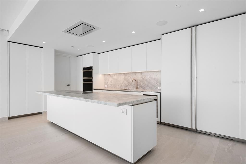 待售: $3,350,000 (3 贝兹, 3 浴室, 2807 平方英尺)