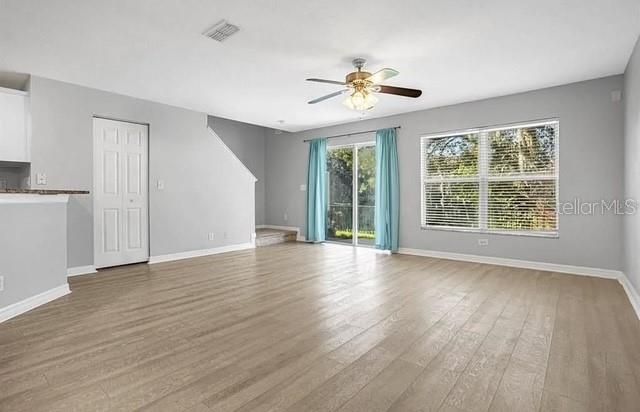 待售: $230,000 (3 贝兹, 2 浴室, 1787 平方英尺)