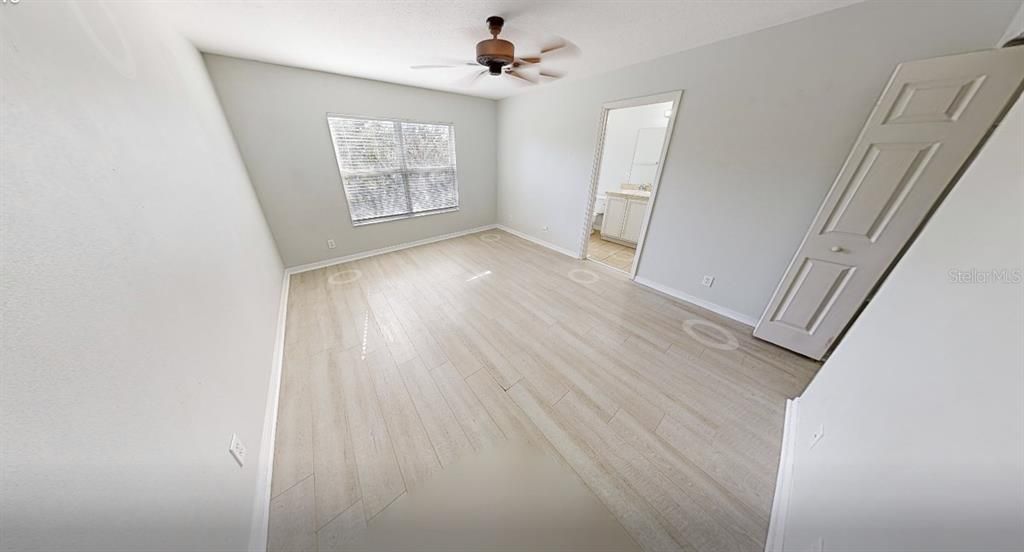 待售: $230,000 (3 贝兹, 2 浴室, 1787 平方英尺)