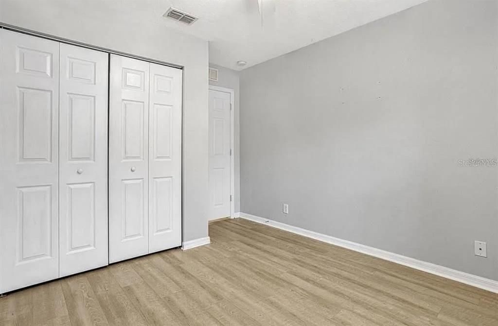 待售: $230,000 (3 贝兹, 2 浴室, 1787 平方英尺)