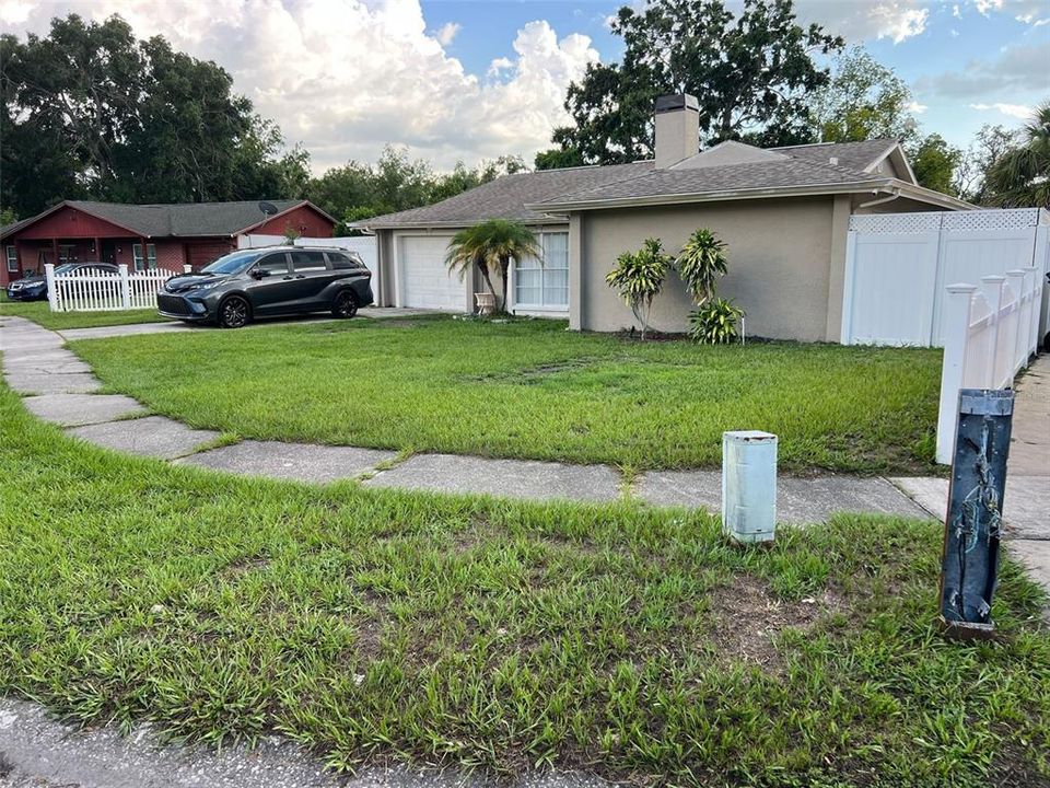 Recently Rented: $2,800 (3 beds, 2 baths, 1320 Square Feet)