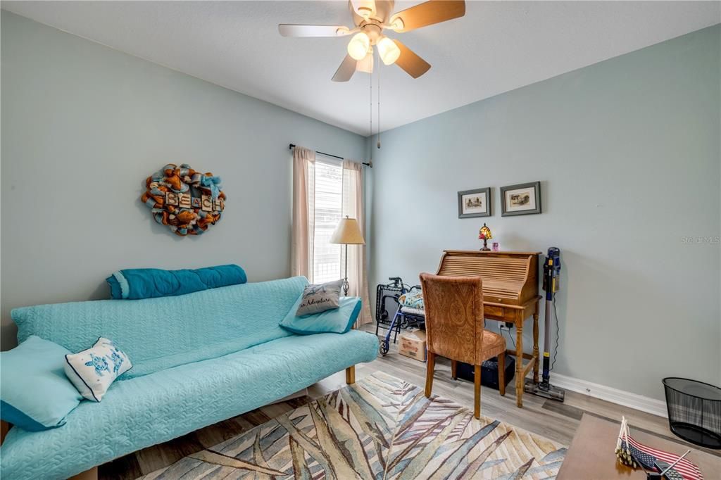 Active With Contract: $344,900 (3 beds, 2 baths, 1774 Square Feet)