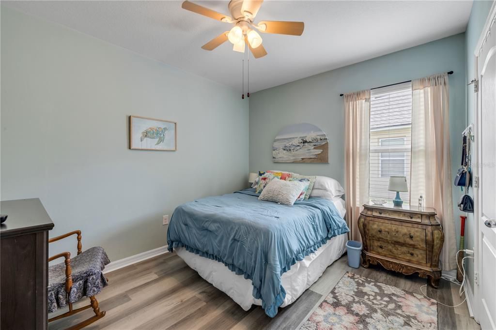 Active With Contract: $344,900 (3 beds, 2 baths, 1774 Square Feet)