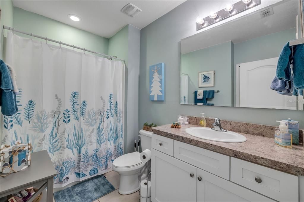 Active With Contract: $344,900 (3 beds, 2 baths, 1774 Square Feet)