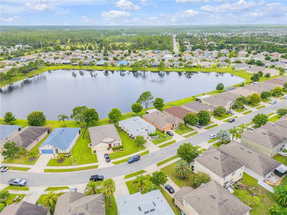 Active With Contract: $344,900 (3 beds, 2 baths, 1774 Square Feet)