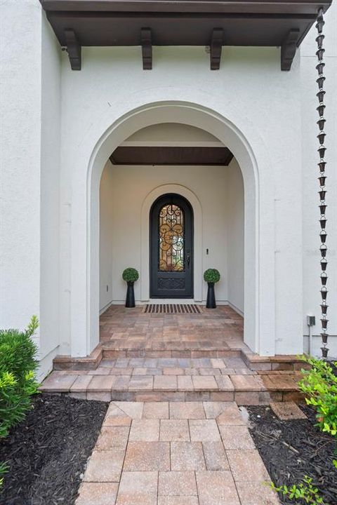 待售: $2,750,000 (5 贝兹, 5 浴室, 4800 平方英尺)