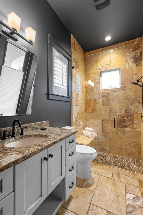 待售: $2,750,000 (5 贝兹, 5 浴室, 4800 平方英尺)