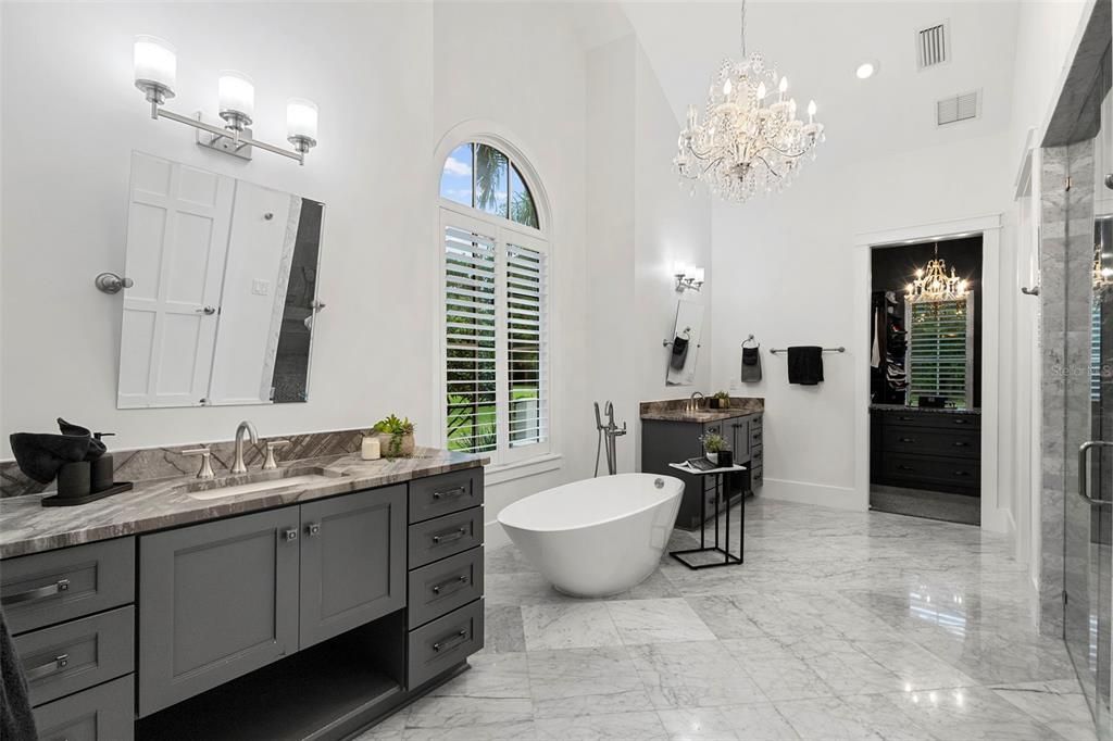 待售: $2,750,000 (5 贝兹, 5 浴室, 4800 平方英尺)