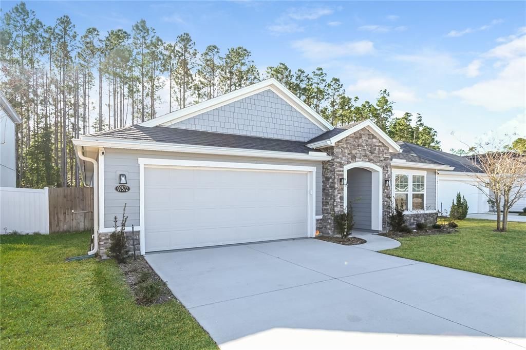 На продажу: $419,000 (4 спален, 2 ванн, 1997 Квадратных фут)