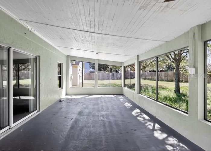 На продажу: $272,600 (3 спален, 2 ванн, 1808 Квадратных фут)