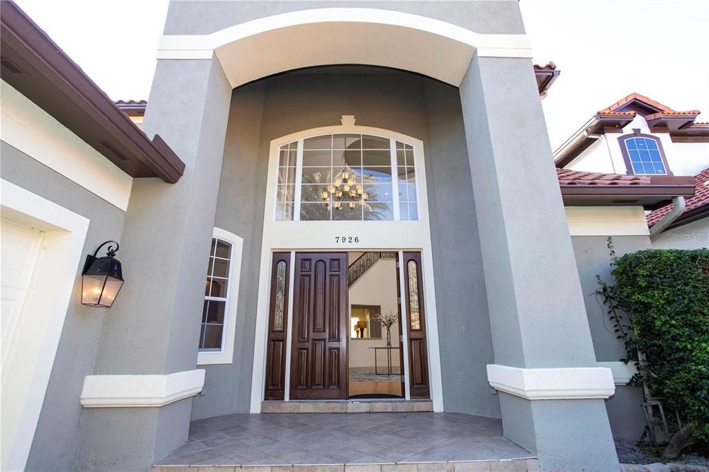 For Rent: $9,100 (5 beds, 4 baths, 6135 Square Feet)