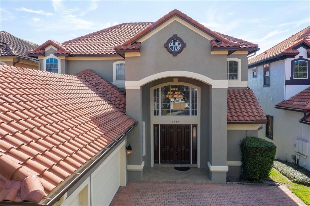 For Rent: $9,100 (5 beds, 4 baths, 6135 Square Feet)