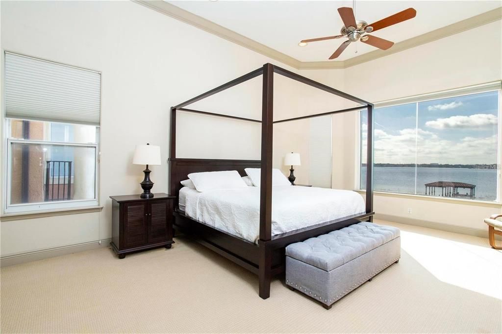 For Rent: $9,100 (5 beds, 4 baths, 6135 Square Feet)