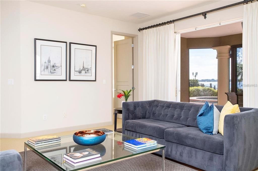 For Rent: $9,100 (5 beds, 4 baths, 6135 Square Feet)