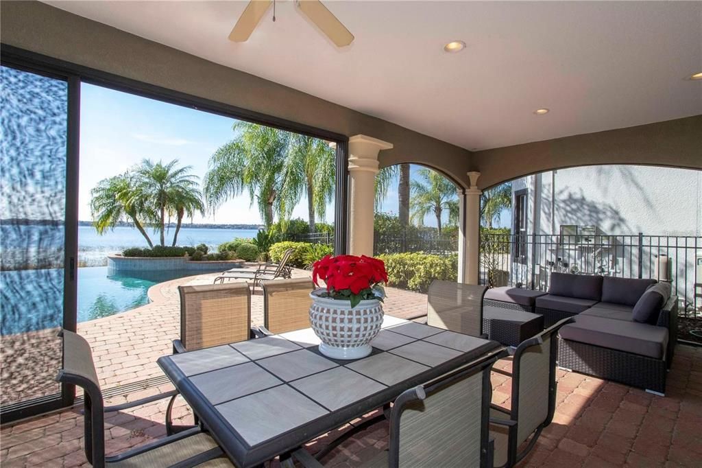 For Rent: $9,100 (5 beds, 4 baths, 6135 Square Feet)