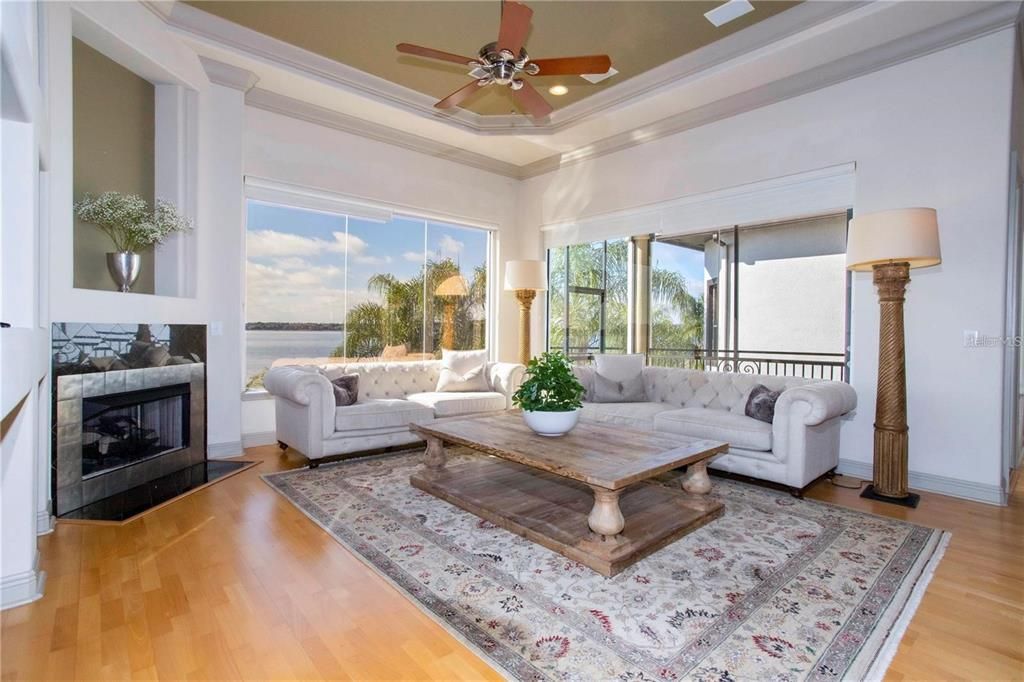 For Rent: $9,100 (5 beds, 4 baths, 6135 Square Feet)