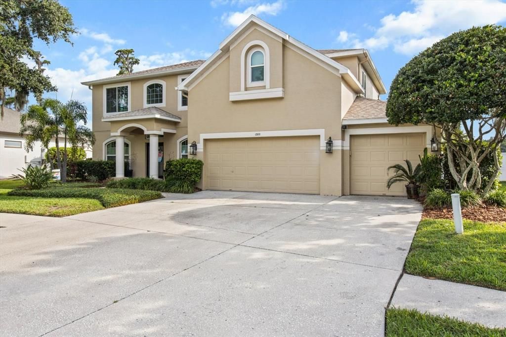 На продажу: $1,399,999 (5 спален, 3 ванн, 3088 Квадратных фут)