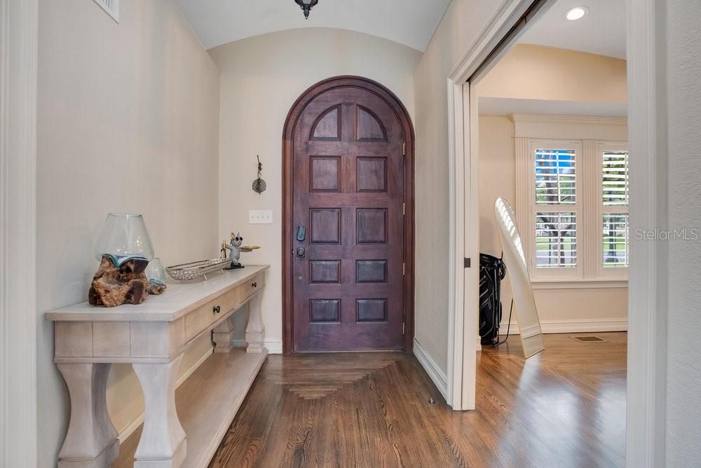 For Sale: $765,000 (3 beds, 2 baths, 2944 Square Feet)