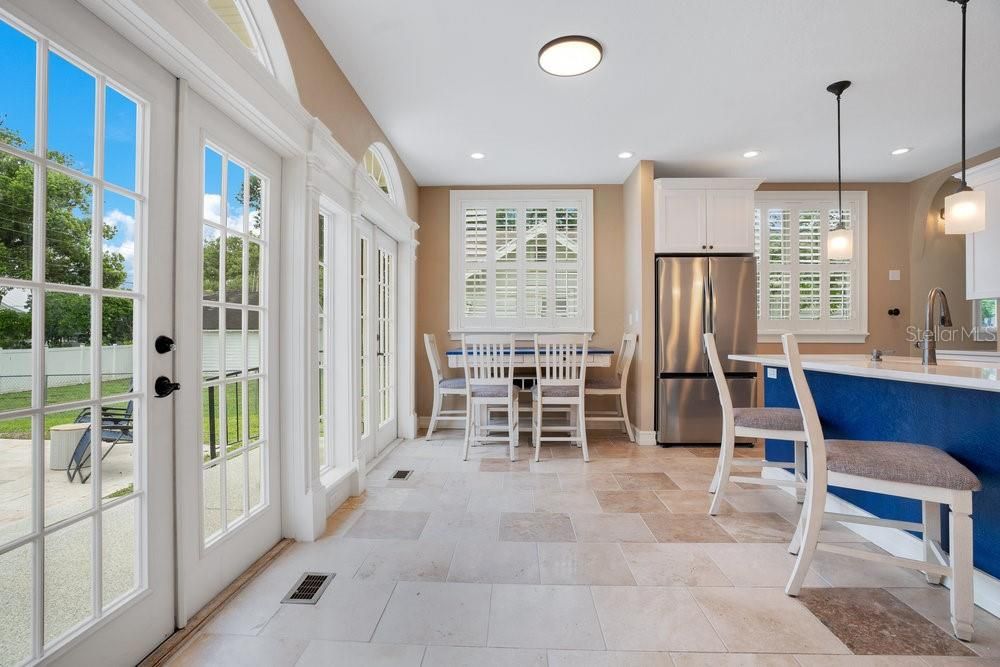 For Sale: $765,000 (3 beds, 2 baths, 2944 Square Feet)