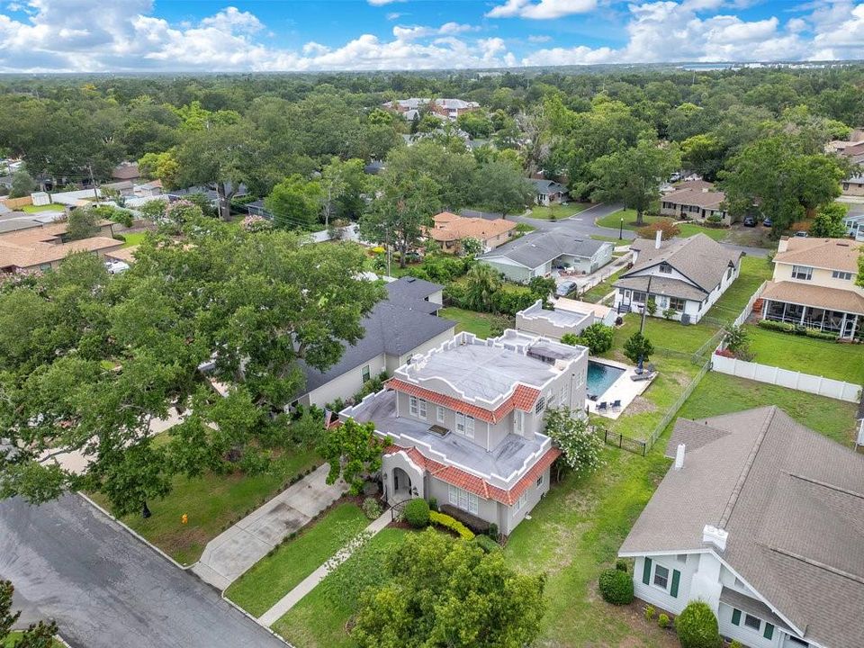 For Sale: $765,000 (3 beds, 2 baths, 2944 Square Feet)