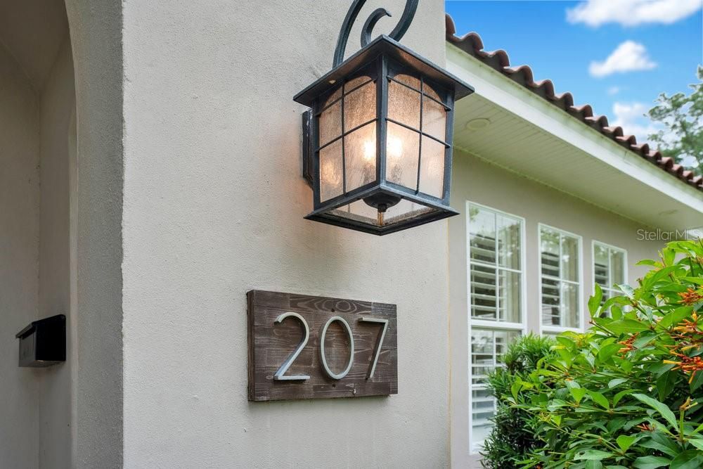 For Sale: $765,000 (3 beds, 2 baths, 2944 Square Feet)