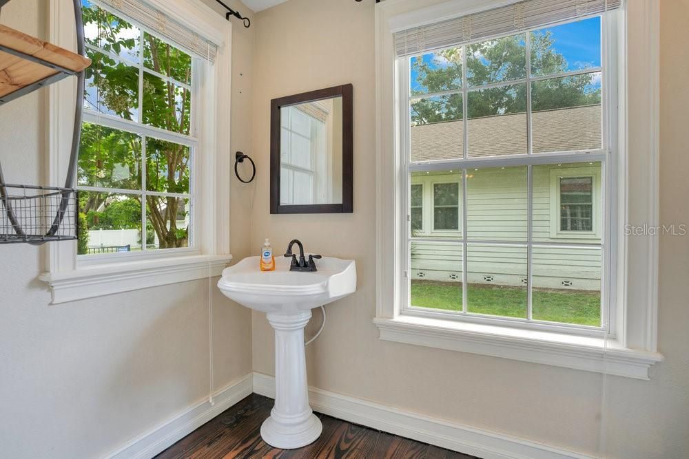 For Sale: $765,000 (3 beds, 2 baths, 2944 Square Feet)