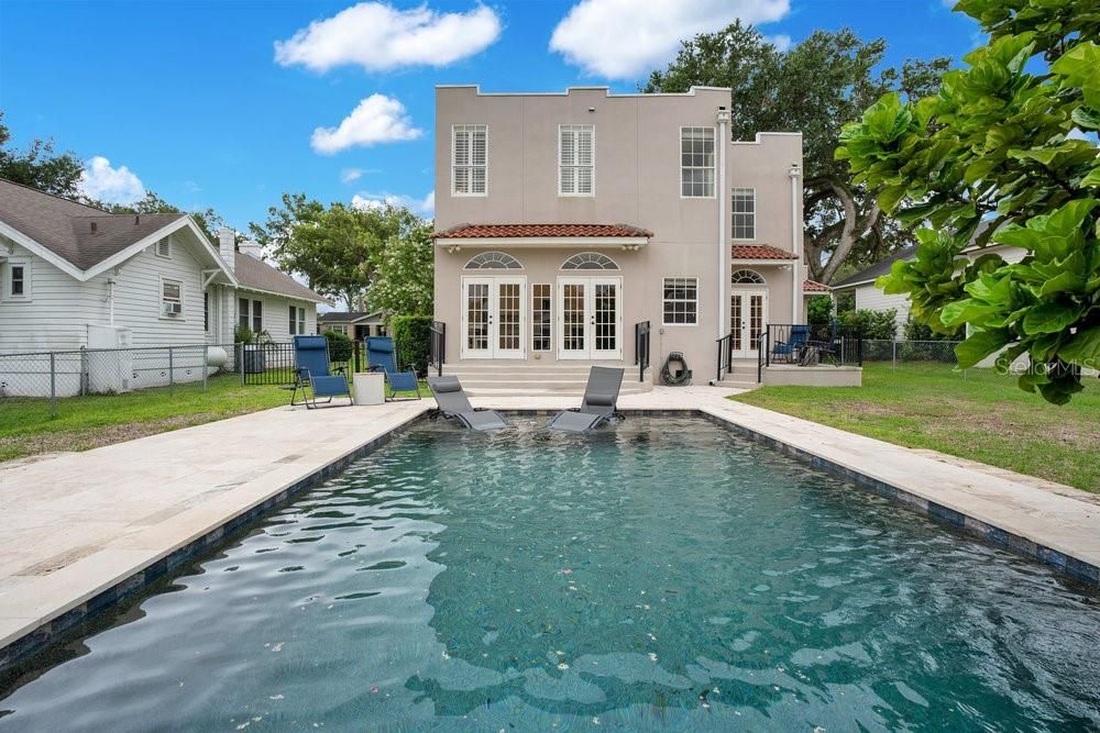 For Sale: $765,000 (3 beds, 2 baths, 2944 Square Feet)