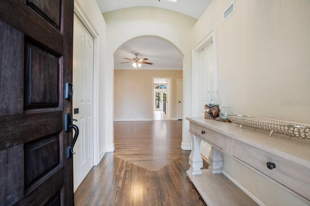 For Sale: $765,000 (3 beds, 2 baths, 2944 Square Feet)