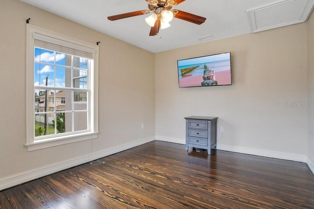 For Sale: $765,000 (3 beds, 2 baths, 2944 Square Feet)