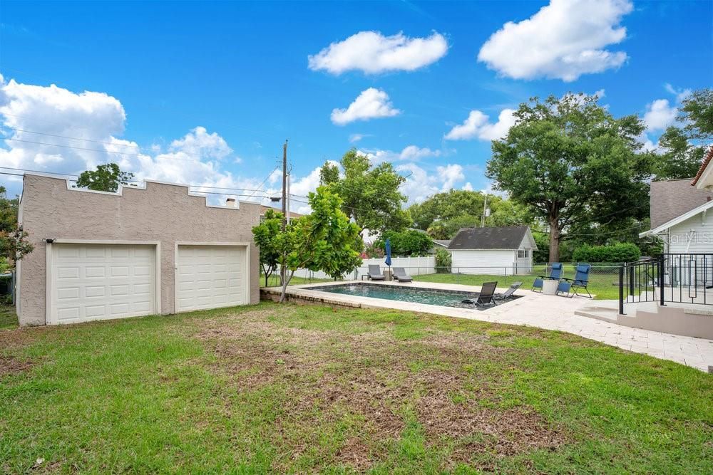 For Sale: $765,000 (3 beds, 2 baths, 2944 Square Feet)