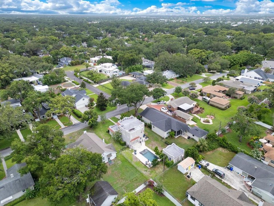 For Sale: $765,000 (3 beds, 2 baths, 2944 Square Feet)