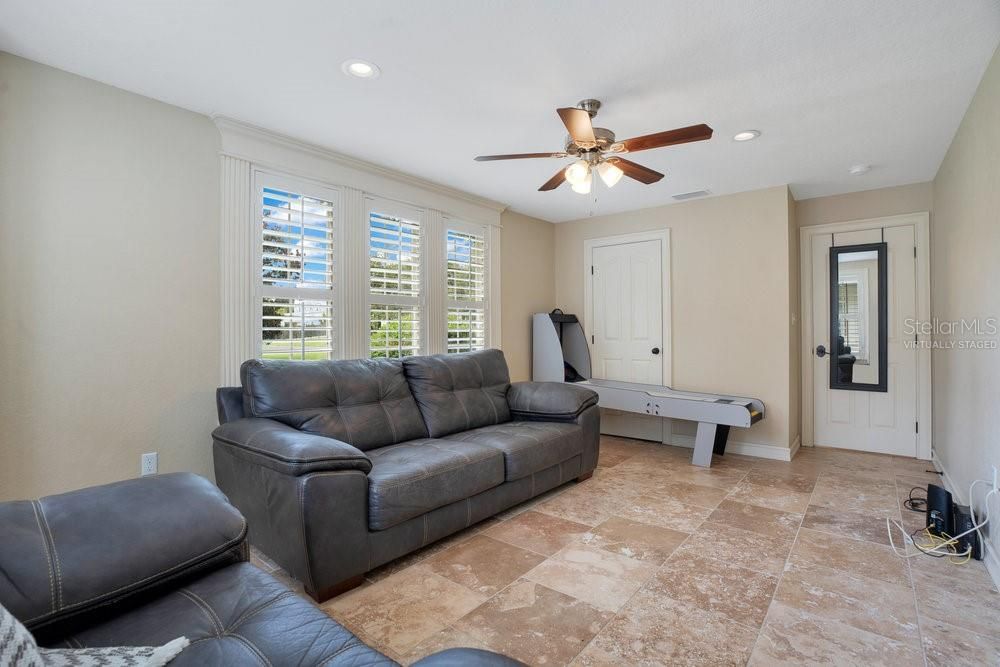 For Sale: $765,000 (3 beds, 2 baths, 2944 Square Feet)