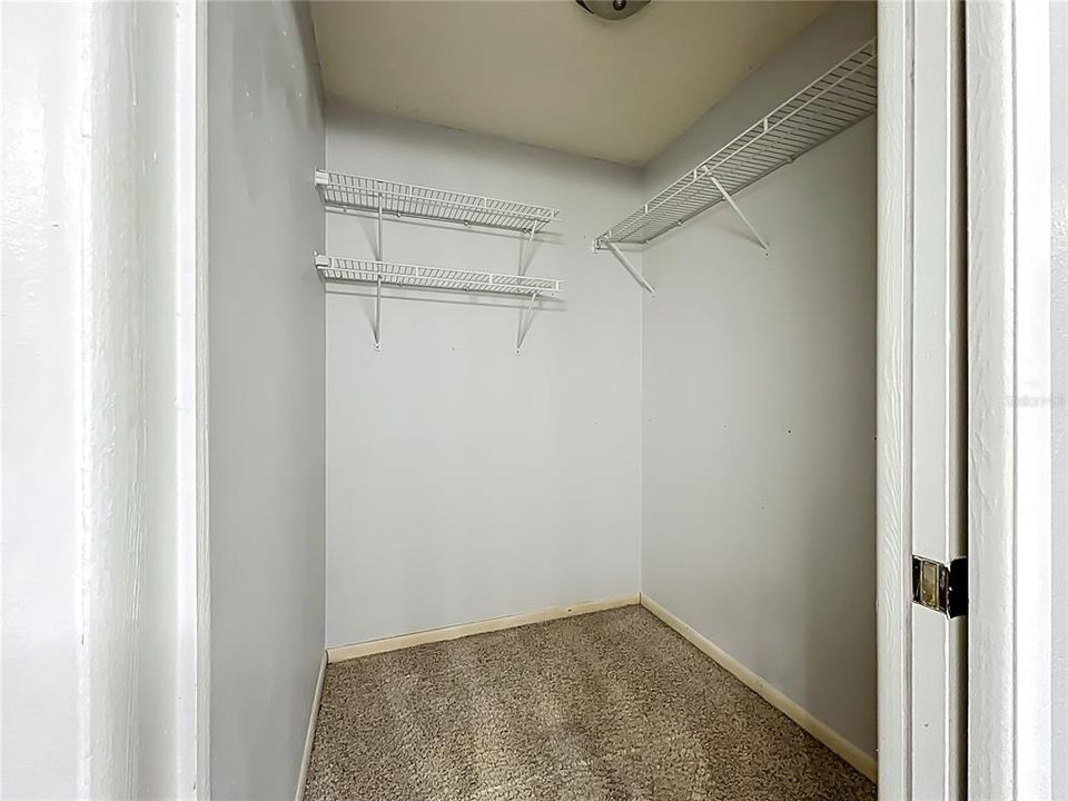 For Sale: $359,000 (3 beds, 2 baths, 1446 Square Feet)