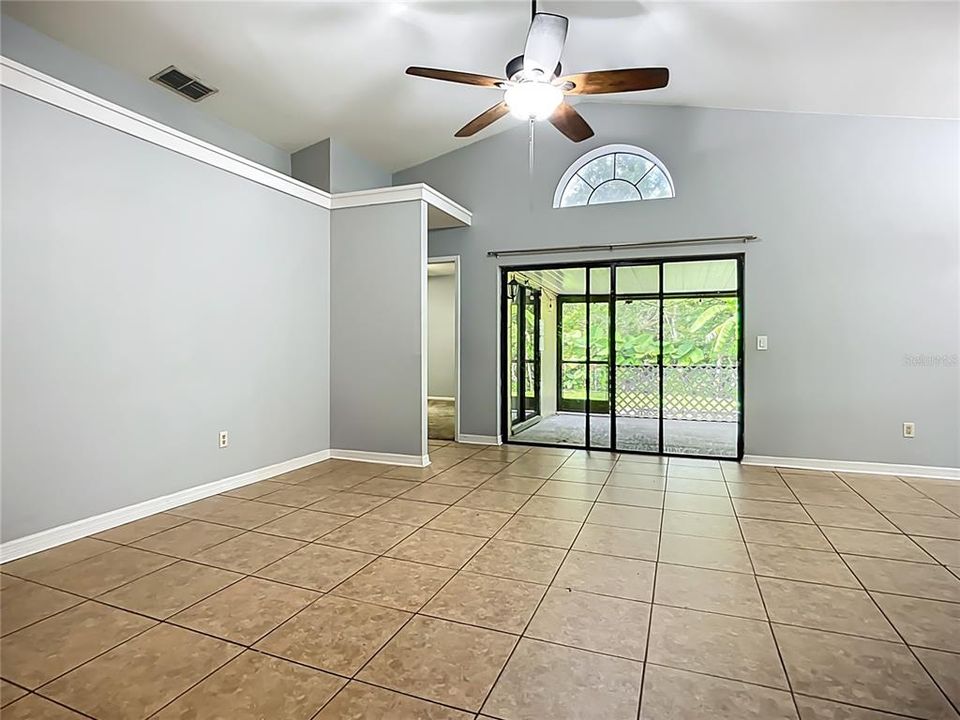 For Sale: $359,000 (3 beds, 2 baths, 1446 Square Feet)