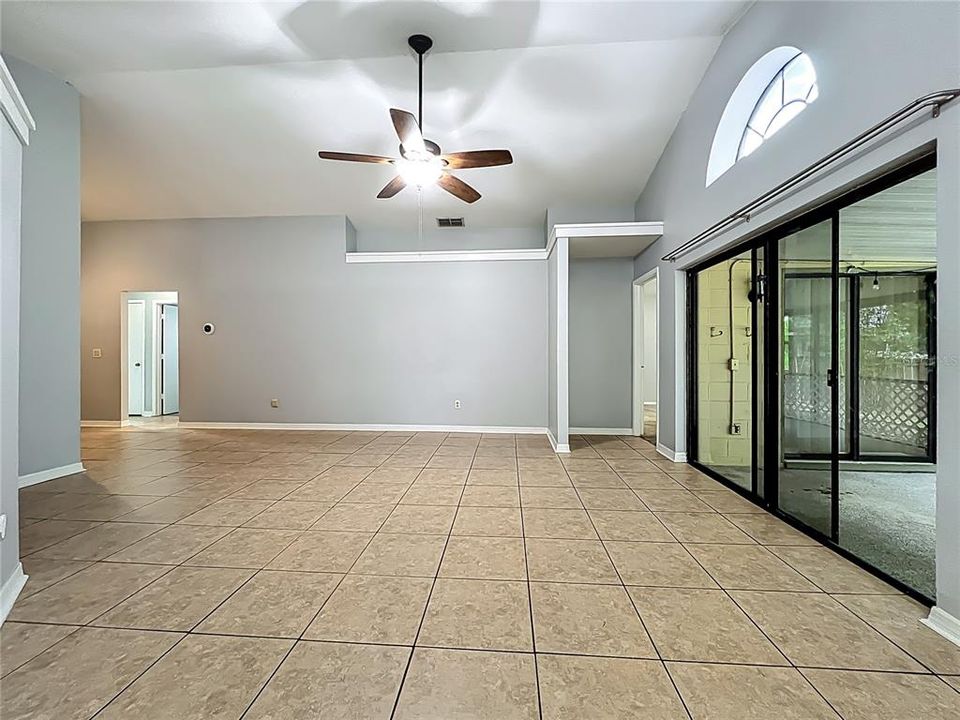 For Sale: $359,000 (3 beds, 2 baths, 1446 Square Feet)