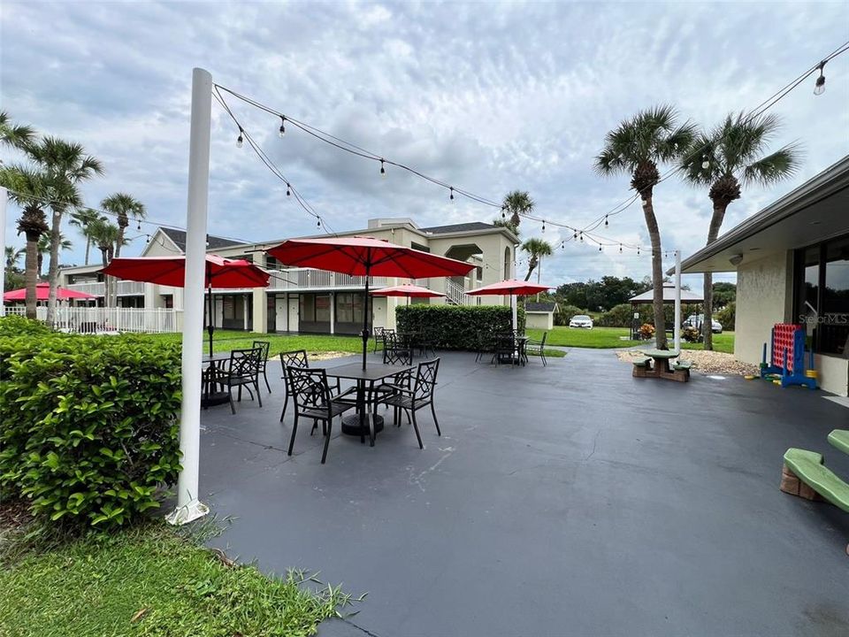 For Sale: $85,000 (1 beds, 1 baths, 325 Square Feet)