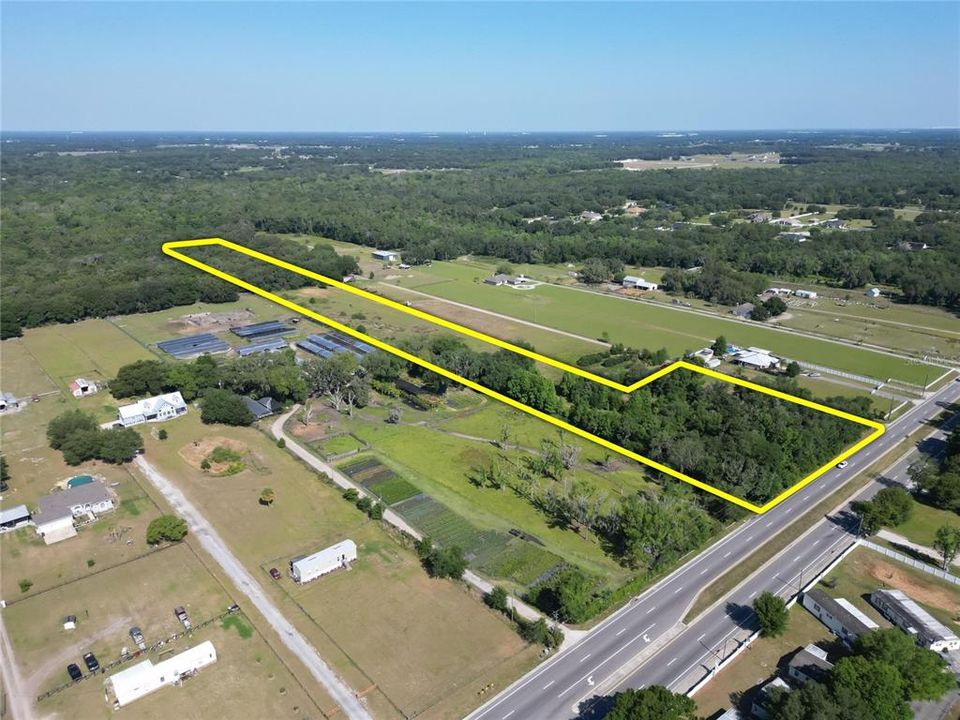 На продажу: $400,000 (11.21 acres)