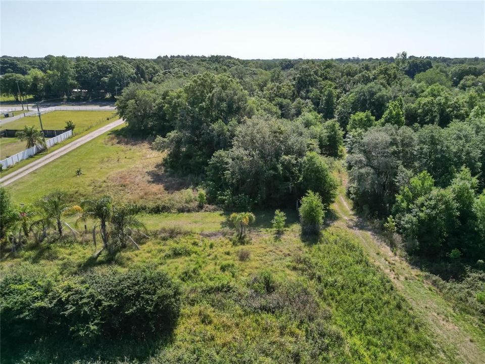 На продажу: $400,000 (11.21 acres)