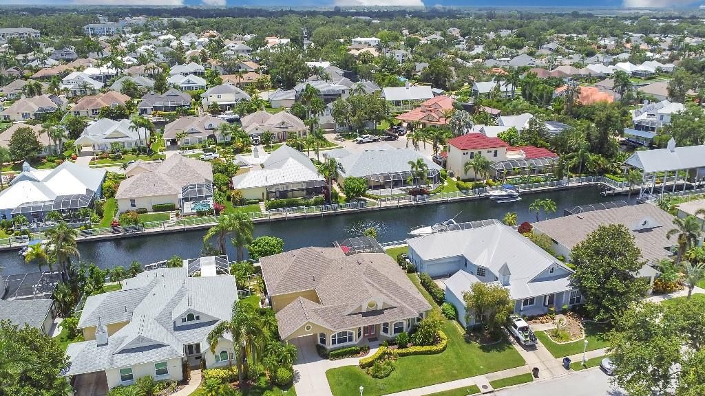 For Sale: $829,000 (2 beds, 2 baths, 2193 Square Feet)