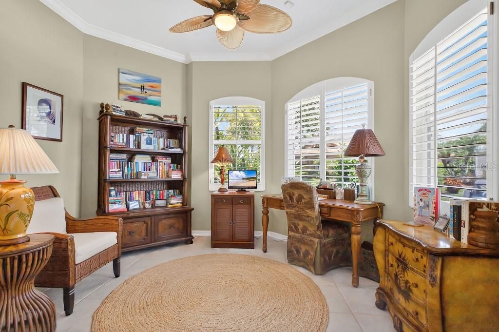 For Sale: $829,000 (2 beds, 2 baths, 2193 Square Feet)