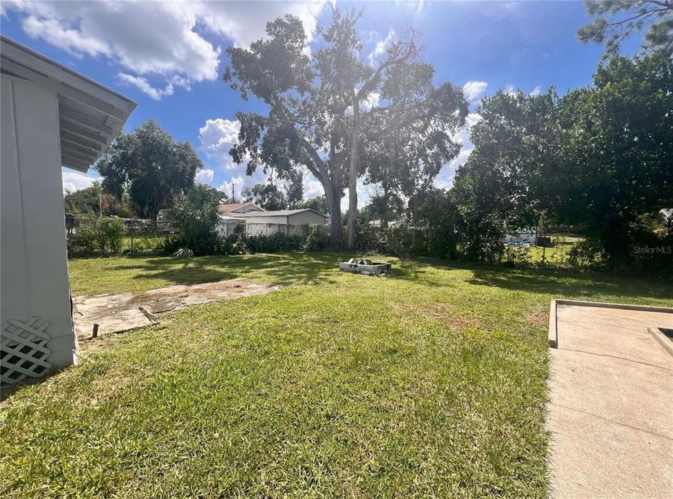 For Sale: $390,000 (4 beds, 0 baths, 2163 Square Feet)