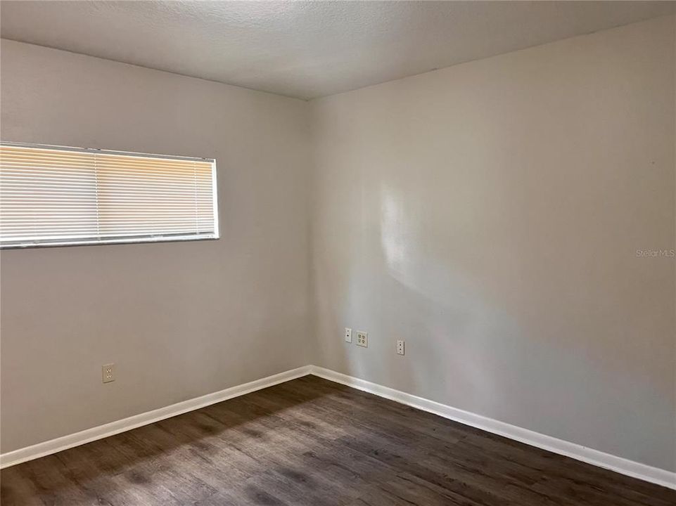 For Sale: $390,000 (4 beds, 0 baths, 2163 Square Feet)